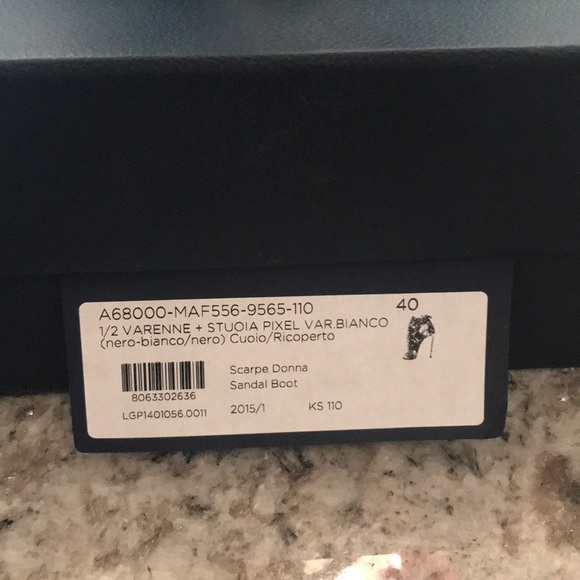 🎉HOST PICK! 🎉Sergio Rossi Open-toe Booties - Picture 6 of 8